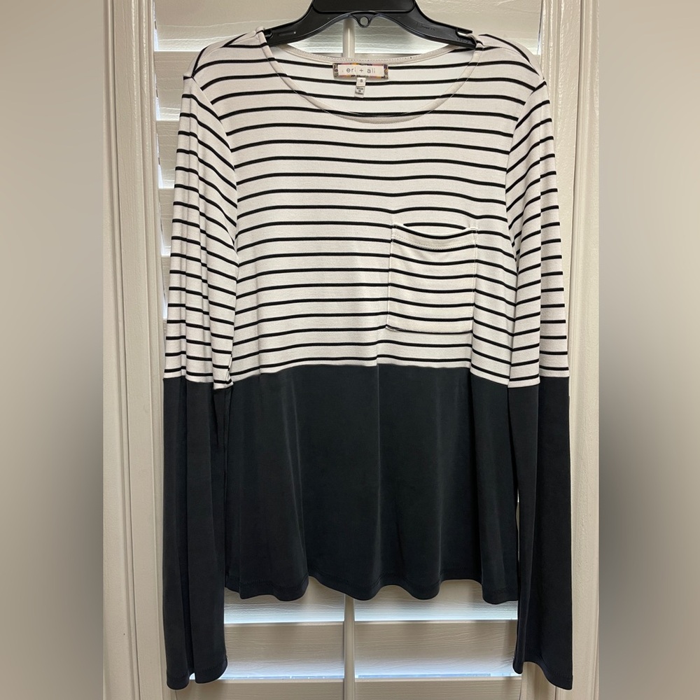 Anthropologie eri + ali Black / White Striped Long Sleeve Shirt - Size S